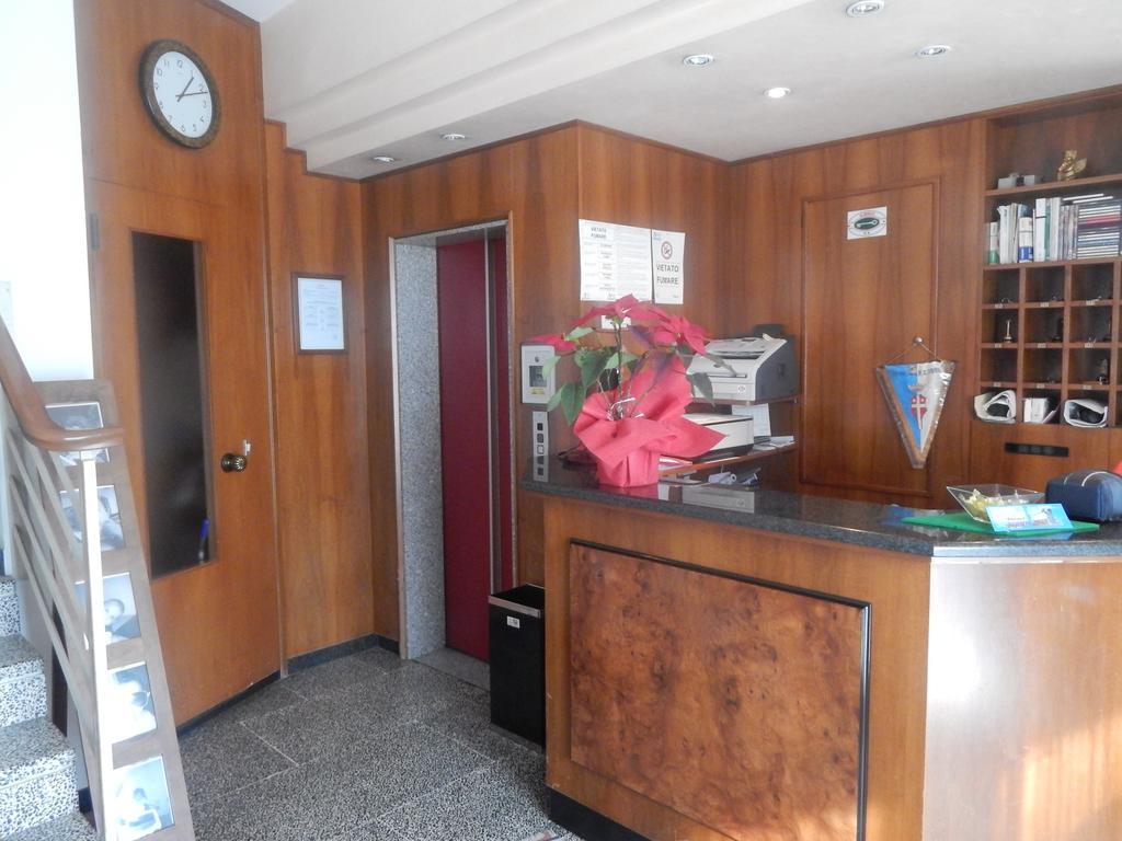 Hotel Aurora Treviso Luaran gambar